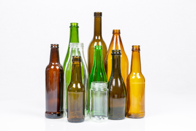 Botellas recicladas para decoración
